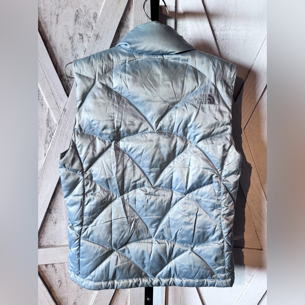 The North Face Women's Down Filled Quilted Vest - Picture 7 of 7